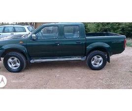 NISSAN NAVARA D22