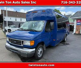 FORD ECONOLINE 2004 FORD ECONOLINE E-450