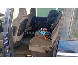 PEUGEOT 807 PEUGEOT 807 ST 2.2 HDI