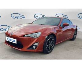 COUPÉ - 2.0 VVT-I 200