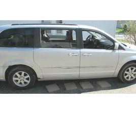 2012 CHRYSLER TOWN & COUNTRY VAN, RUNNING CONDITION