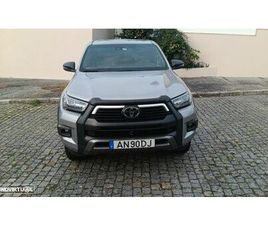TOYOTA HILUX 2.8 D-4D 4WD INVINCIBLE TA