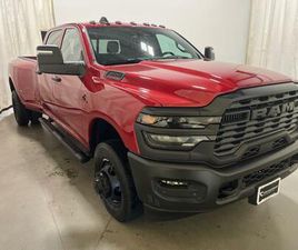 RAM TRUCKS RAM 3500 CREW CAB NEW 2026 RAM 3500 TRADESMAN CREW CAB 4X4 8' BOX