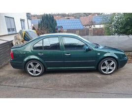 VOLKSWAGEN BORA VOLKSWAGEN BORA 2.0 HIGHLINE HIGHLINE