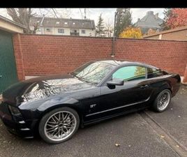 FORD AEROSTAR FORD MUSTANG GT