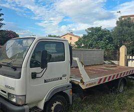 NISSAN TRADE NISSAN TRADE PORTE VOITURE