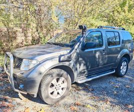 NISSAN PATHFINDER NISSAN PATHFINDER BVA / 7 PLACES / CROCHET ATELLAGE