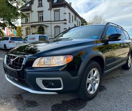 VOLVO XC70 D5 VOLVO XC70 2.4 D5 SUMMUM 185 CH 4X4 AWD BVA - DISTRI OK - CUIR - ATTELAGE - 179900 KM