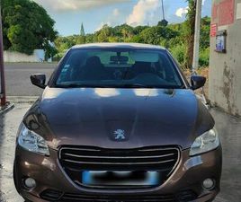 PEUGEOT 301 PEUGEOT 301 – 1.2 VTI 72 CH – 2014 – TRÈS BON ÉTAT