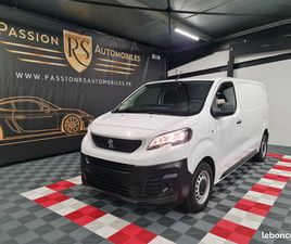 PEUGEOT EXPERT 2.0 BLUEHDI 120 CH – PANNEAU SOLAIRE + RÉGULATEUR MPPT 10 A