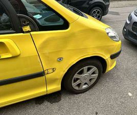 PEUGEOT 1007 1007 1.4 SPORTY 2TRONIC