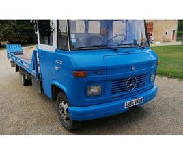 1980 MERCEDES 408 BLEU MANUEL IN BLANZAY, FRANCE - A VEND...