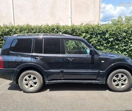 MITSUBISHI PAJERO MITSUBISHI PAJERO 3.5 V6 • BOÎTE AUTO • 7 PLACES • 116 000 KM • ENTRETIEN IRRÉPROCHABLE