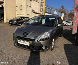 PEUGEOT 5008 1.6 HDI 110 CV BVA 7 PLACES