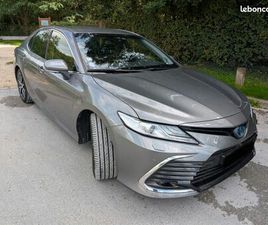 TOYOTA CAMRY LOUNGE 2021