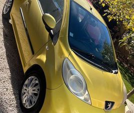 PEUGEOT 107 PEUGEOT 107 JAUNE TRÉS FAIBLE KILOMÉTRAGE PACK CLIM