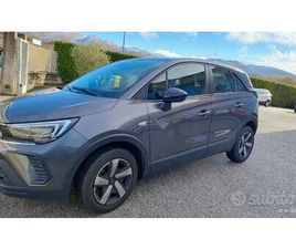 AUTO OPEL CROSSLAND