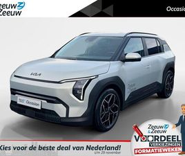 KIA EV3 - PLUS 58.3 KWH NAVI | CLIMA | CAMERA | ADAPTIVE CRUISE CONTROL | DODEHOEK ASSISTENTIE | 19'