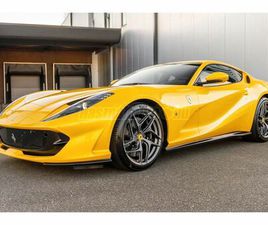 FERRARI 812 SUPERFAST / GIALLO TRIPLO STRATO