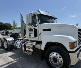 2019 MACK PINNACLE CHU613 SEMI TRACTOR DAY CAB MP8 MOTOR 505 HP USED