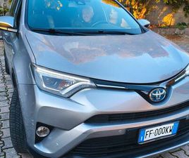 TOYOTA RAV4 2,5 HYBRID