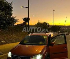 VOLKSWAGEN TOURAN CROSS