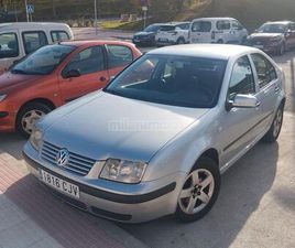 VOLKSWAGEN - BORA 1.6 CONCEPTLINE 105CV