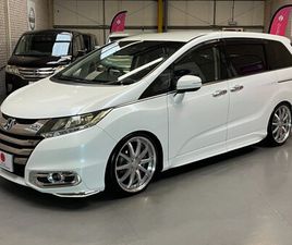 2014 - 2.4 ABSOLUTE EX AUTOMATIC 7 SEATER 5-DOOR