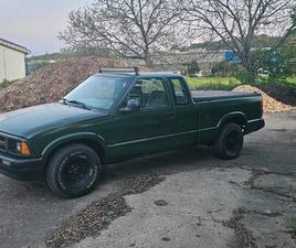 CHEVROLET S-10