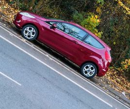 GEPFLEGTER FORD FIESTA BAUJAHR 2009! NICHTRAUCHERFAHRZEUG!MIT EXT