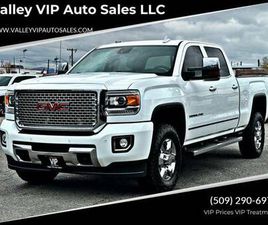 --- 2015 GMC SIERRA 3500HD DENALI 4X4 CREW CAB --- FULLY EQUIPPED