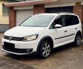 VOLKSWAGEN TOURAN 1.6 TDI CROSS