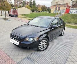 VOLVO S40 VOLVO - S40