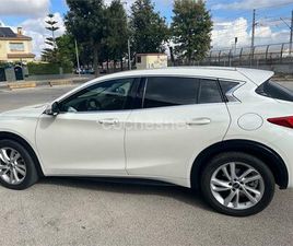 INFINITI Q30 1.6TC PREMIUM 7DCT