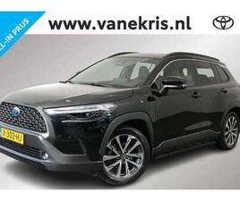 TOYOTA COROLLA CROSS HYBRID 200 LAUNCH EDITION, TREKHAAK, TREEPLANKEN