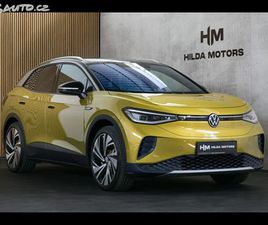 VOLKSWAGEN ID.4 150KW 1ST PANORAMA TAŽNÉ HUD