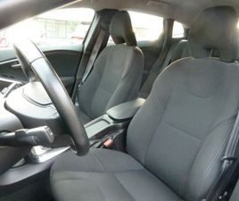 VOLVO V40 CROSS COUNTRY D2 V40 CROSS COUNTRY V40 CROSS COUNTRY D2 1.6 MOMENTUM