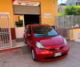 TOYOTA AYGO 1.0 12V VVT-I 5 PORTE SOL CONNECT RED EDITION