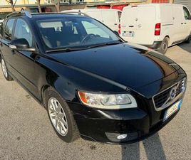 VOLVO V50 D2 VOLVO V50 D2 R-DESIGN SENZA NESSUN LAVORO DA FARE