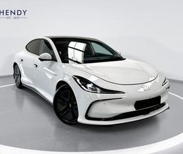 75KWH STANDARD RANGE SALOON AUTO 5DR