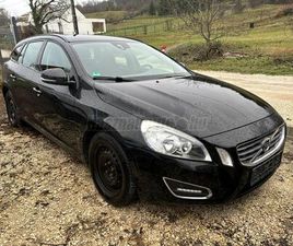 VOLVO V60 1.6 [T3] KINETIC