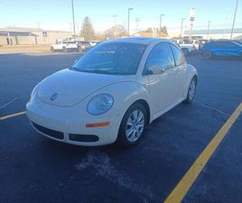 VOLKSWAGEN NEW BEETLE 2010 VOLKSWAGEN NEW BEETLE 2.5L