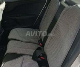 PEUGEOT 301 PEUGEOT 301 ESSENCE MANUELLE 2014 À RABAT