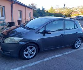 TOYOTA AURIS 1,3 3 VVT-I, 2011 GOD.