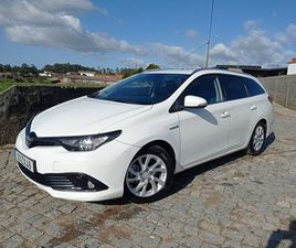 TOYOTA AURIS TOURING SPORTS