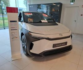 TOYOTA BZ4X 71.4 KWH 2WD STYLE PLUS