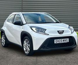 TOYOTA AYGO X TOYOTA AYGO X PURE HATCHBACK'S 1.0 VVT-I PURE EURO 6 (START/STOP) 5DR
