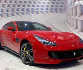 FERRARI GTC4LUSSO V12-CAVALLINO-CARBON-PANO-LIFT-ADAPT.LED