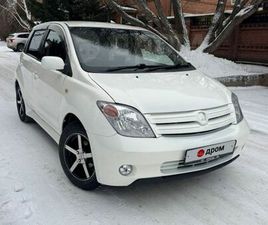 TOYOTA IST