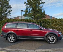 VOLVO XC70 D5 2.4 D5 SE LUX GEARTRONIC AWD EURO 5 5DR